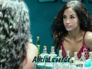 AliciaLaverde Lucy Live