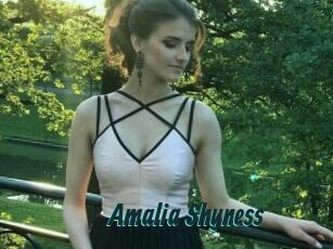 Amalia_Shyness