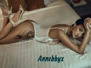 Annebbyx Lucy Live