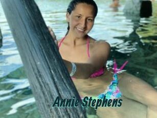 Annie_Stephens