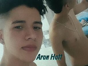 Aron_Hott