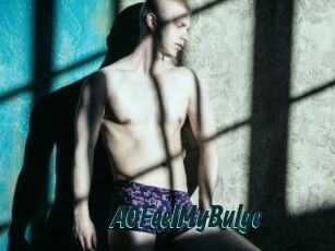 a0FeelMyBulge Lucy Live