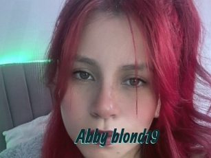 Abby_blond19