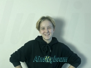 ainsleybeam Lucy Live