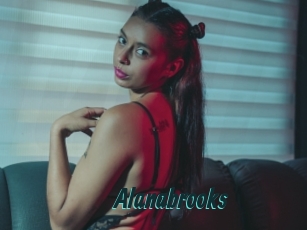 alanabrooks Lucy Live