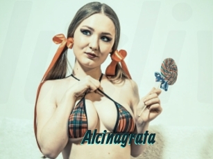 alcinagrata Lucy Live