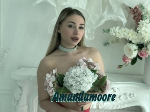 amandamoore Lucy Live