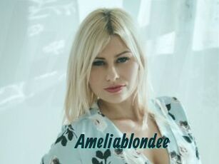 Ameliablondee