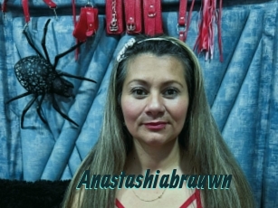 Anastashiabrauwn