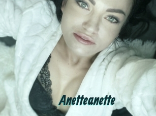 anetteanette Lucy Live