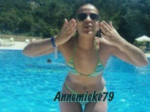 Annemieke79
