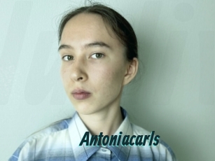 antoniacarls Lucy Live
