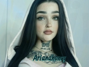 Arianahoney