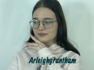 arleighgrantham Lucy Live