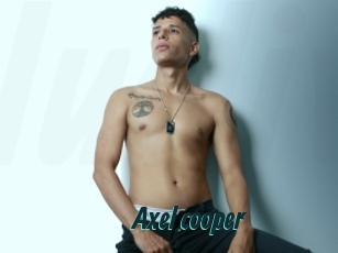 Axel_cooper