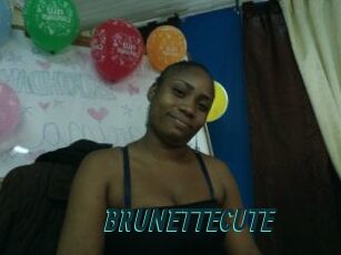 BRUNETTECUTE