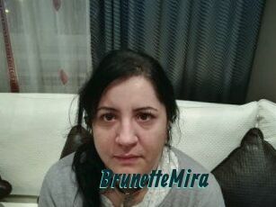 BrunetteMira