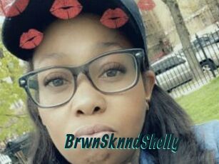 BrwnSknndShelly