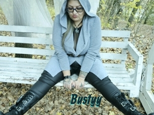 Bustyy Lucy Live