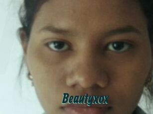 beautyxox Lucy Live