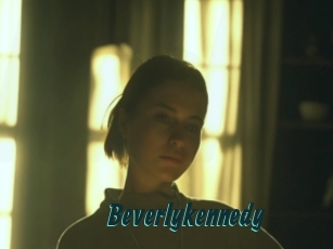 beverlykennedy Lucy Live
