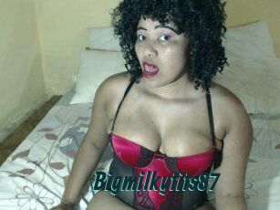 Bigmilkytits87