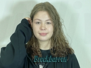 breckbarren Lucy Live