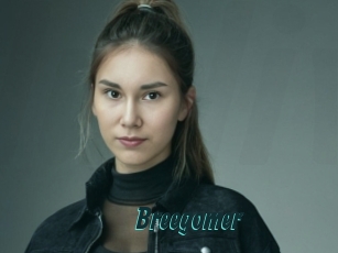 breegomer Lucy Live