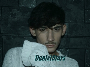 DanielStars Lucy Live