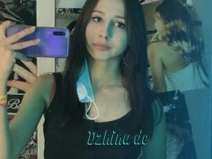 Dzhina_de