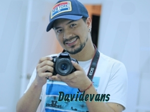 davidevans Lucy Live