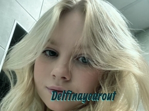 Delfinayearout