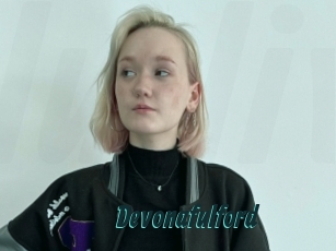 devonafulford Lucy Live