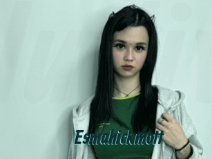 Esmahickmott