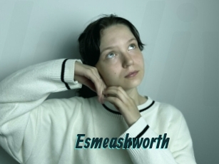 esmeashworth Lucy Live