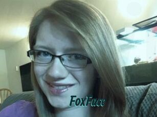 FoxFace Lucy Live