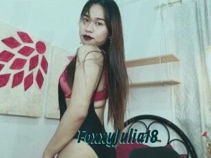 FoxxyJulia18