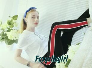 Foxyellagirl