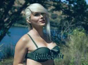 HottieAniie