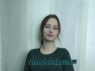 Henriettabossom