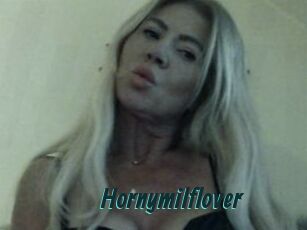 Hornymilflover