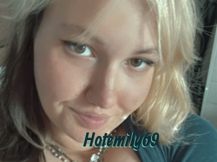 Hotemily69