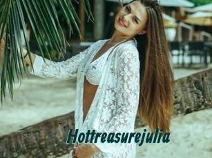 Hottreasurejulia