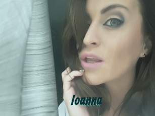 Ioanna Lucy Live