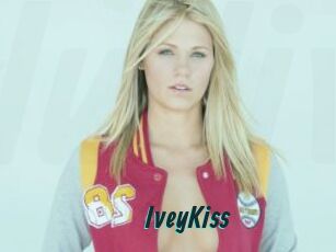 IveyKiss Lucy Live