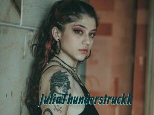 JuliaThunderstruckk