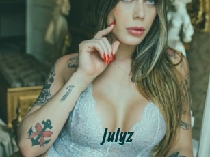 Julyz