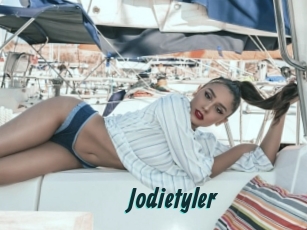 jodietyler Lucy Live