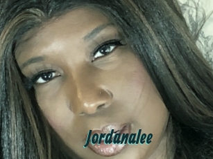 jordanalee Lucy Live