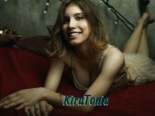 KiraTonia